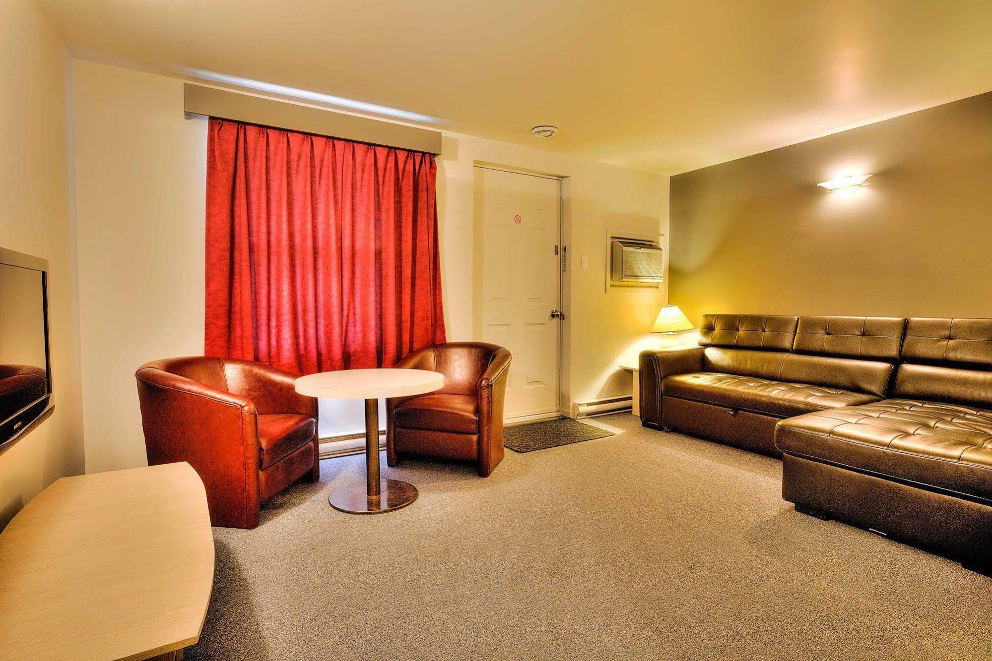 לוויס Motel Et Camping Etchemin מראה חיצוני תמונה