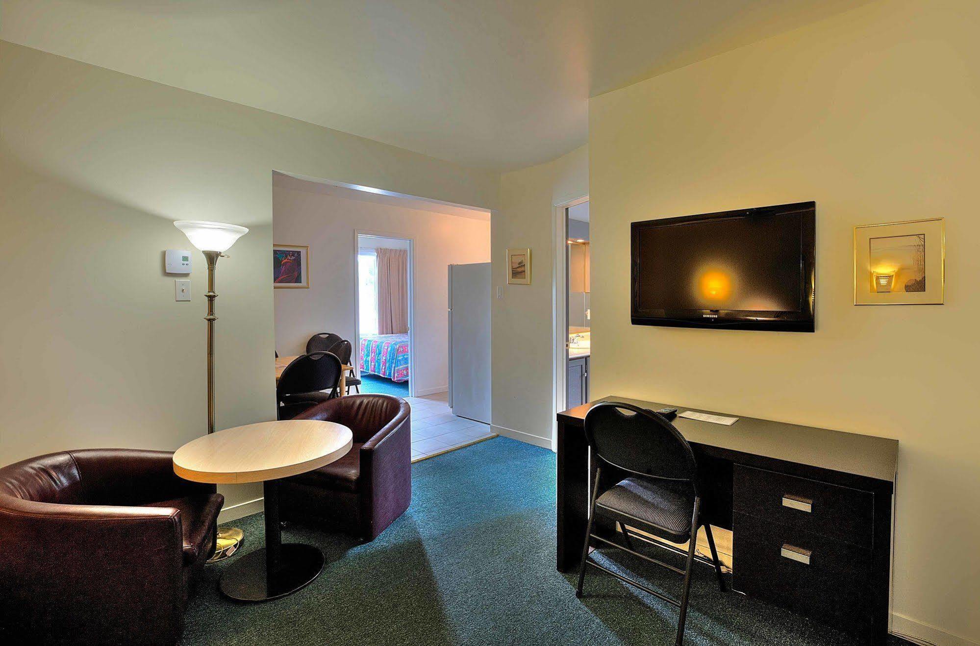 לוויס Motel Et Camping Etchemin מראה חיצוני תמונה
